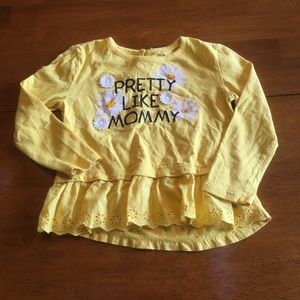 Cute yellow top